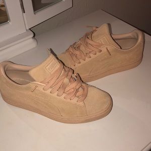 Puma sneakers